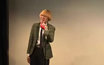 护士 Passionate Tutor Takes Student on Forbidden Classroom Ride
