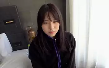 大片 张开腿 Sensual Babe Gives Deep Blowjob Then Gets Fucked