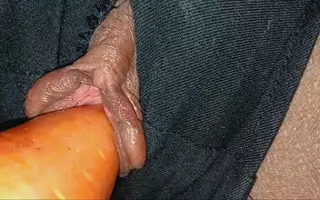 黑人 Sizzling Hot Japanese Babe Dives into Deepthroat Blowjob