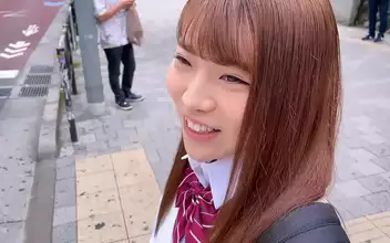 另类 Sizzling Hot Babe Handles Two Hard Dicks Raunchily